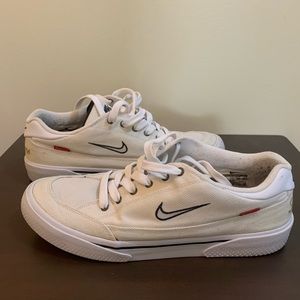 Nike sb supreme size 8.5